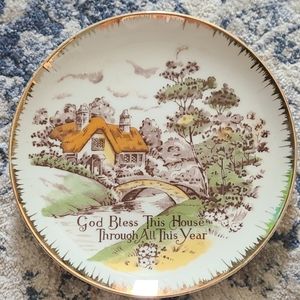 Vintage Decorative Plate With Gold Leaf